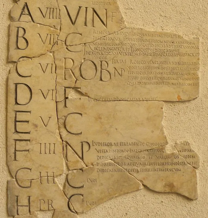 Fragment d'un calendrier romain de l'époque d'Auguste