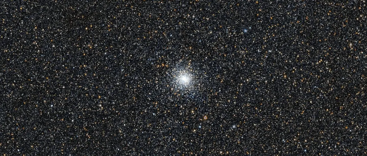 M 28